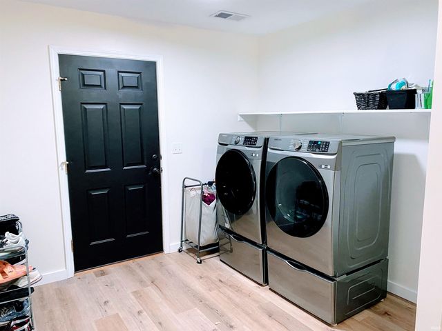 323 W Alton Street, Bicknell, IN 47512