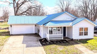 323 W Alton Street, Bicknell, IN 47512