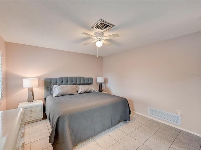 10 STONE MOUNTAIN BOULEVARD, Englewood, FL 34223