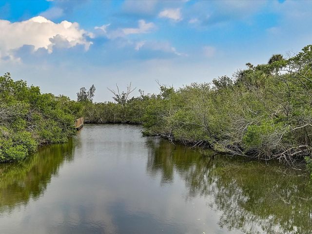 10 STONE MOUNTAIN BOULEVARD, Englewood, FL 34223