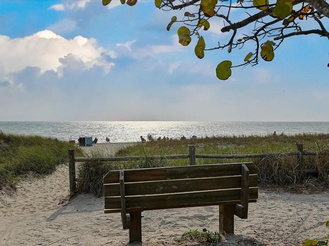 10 STONE MOUNTAIN BOULEVARD, Englewood, FL 34223