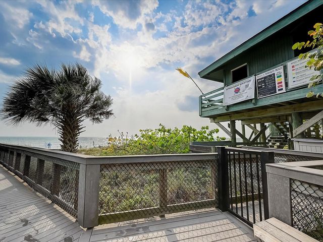 10 STONE MOUNTAIN BOULEVARD, Englewood, FL 34223