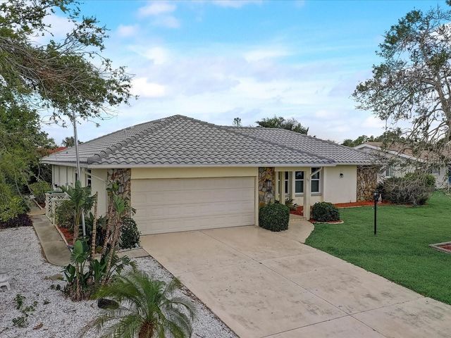 10 STONE MOUNTAIN BOULEVARD, Englewood, FL 34223