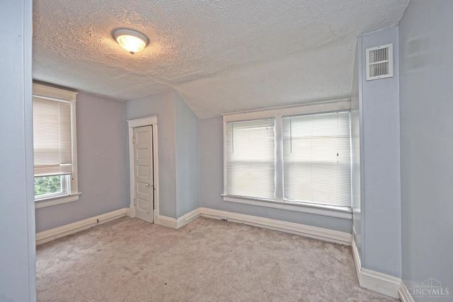6360 Meis Avenue, Cincinnati, OH 45224