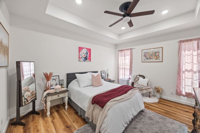 528 St Anthony Dr, Jamestown, TN 38556