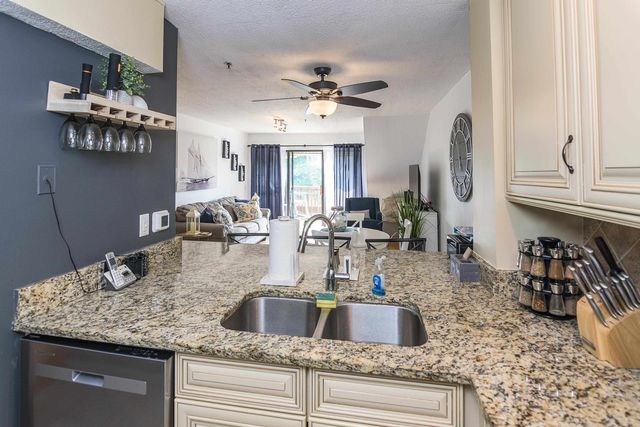 410 Melrose Pl Apt 313, Myrtle Beach, SC 29572