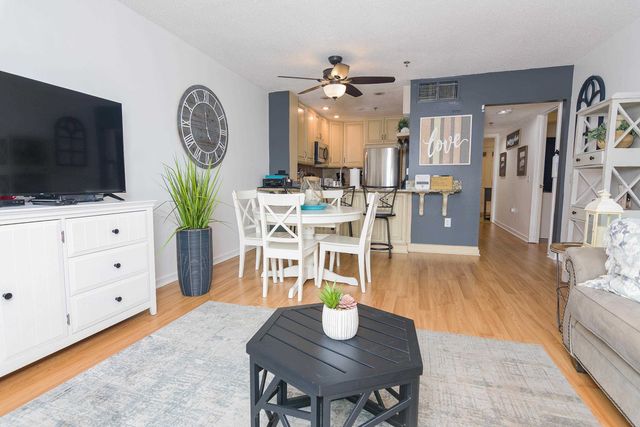 410 Melrose Pl Apt 313, Myrtle Beach, SC 29572