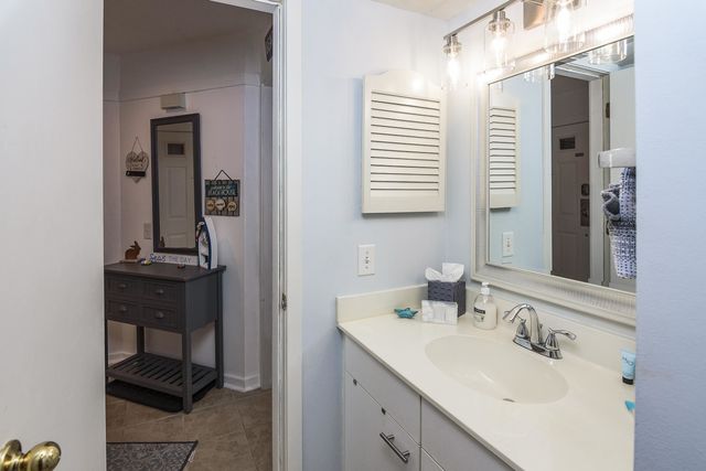 410 Melrose Pl Apt 313, Myrtle Beach, SC 29572