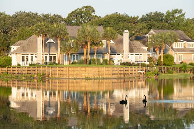 410 Melrose Pl Apt 313, Myrtle Beach, SC 29572