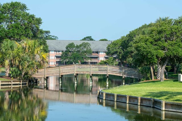 410 Melrose Pl Apt 313, Myrtle Beach, SC 29572