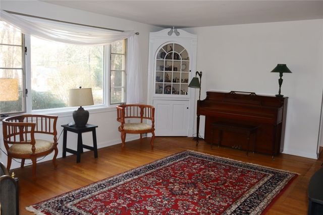 527 Vosburg Road, Webster, NY 14580