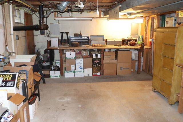 527 Vosburg Road, Webster, NY 14580