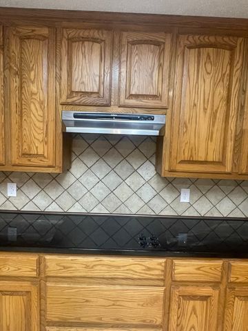 201 Chaparral Drive, Hillsboro, TX 76645