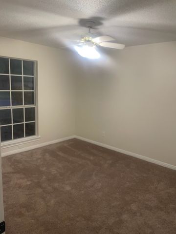 201 Chaparral Drive, Hillsboro, TX 76645