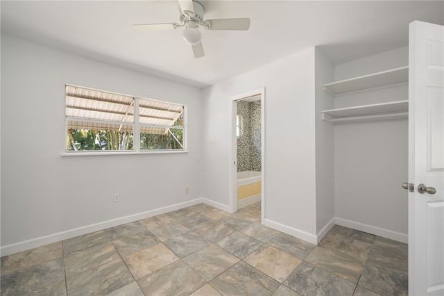 1471 4th Court, Vero Beach, FL 32960