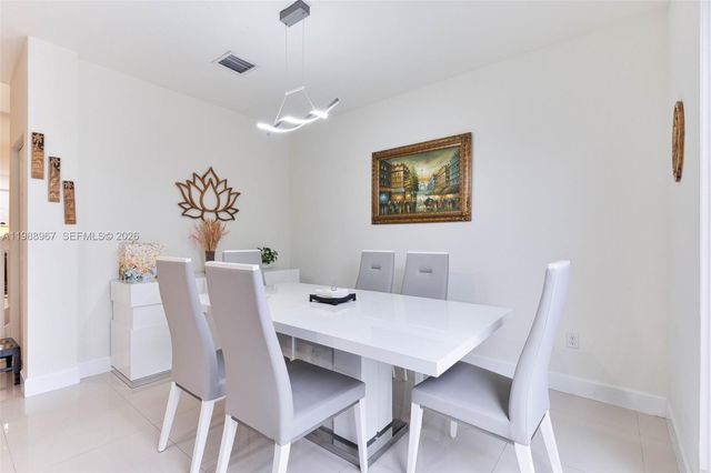 9015 NW 183rd St, Hialeah, FL 33018