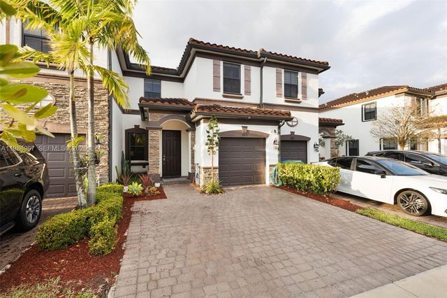 9015 NW 183rd St, Hialeah, FL 33018