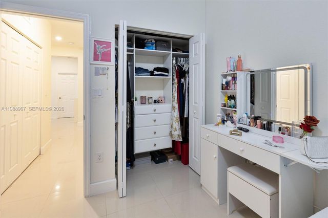 9015 NW 183rd St, Hialeah, FL 33018