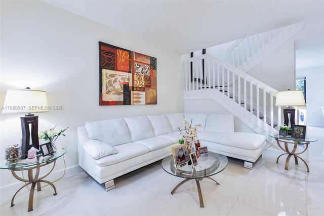 9015 NW 183rd St, Hialeah, FL 33018