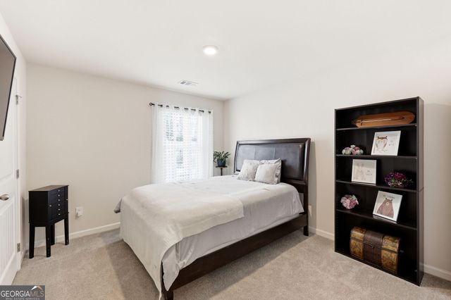 728 Starbuck Parkway, Pendergrass, GA 30567