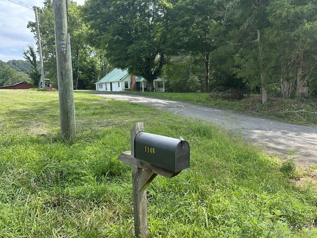1148 Plum Creek Rd, Sparta, TN 38583