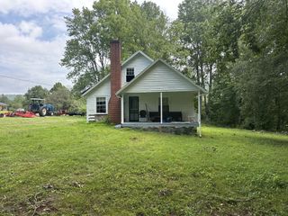 1148 Plum Creek Rd, Sparta, TN 38583