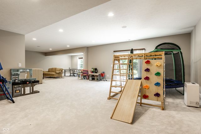 13651 Hiatt Drive, Carmel, IN 46074
