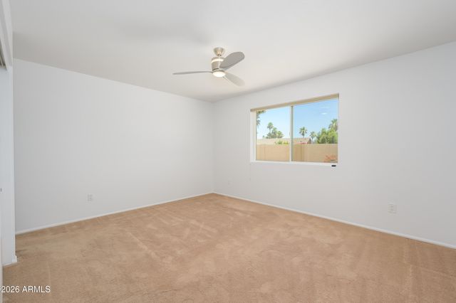 5917 E CLAIRE Drive, Scottsdale, AZ 85254