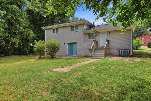 1608 W Austin Road, Decatur, GA 30032