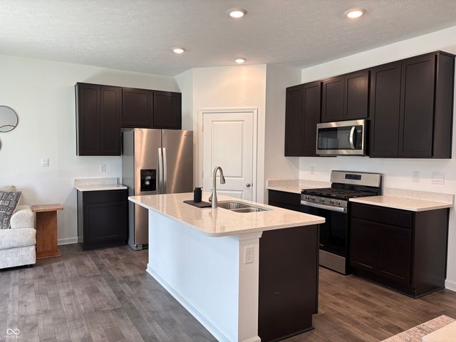 3779 S Village Row, New Palestine, IN 46163