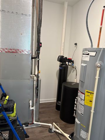 3779 S Village Row, New Palestine, IN 46163