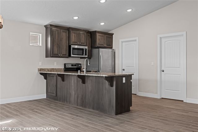 921 Shadow Hawk Ridge, Mesquite, NV 89027