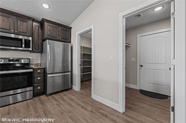 921 Shadow Hawk Ridge, Mesquite, NV 89027