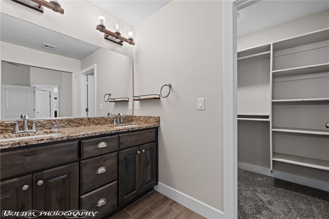 921 Shadow Hawk Ridge, Mesquite, NV 89027