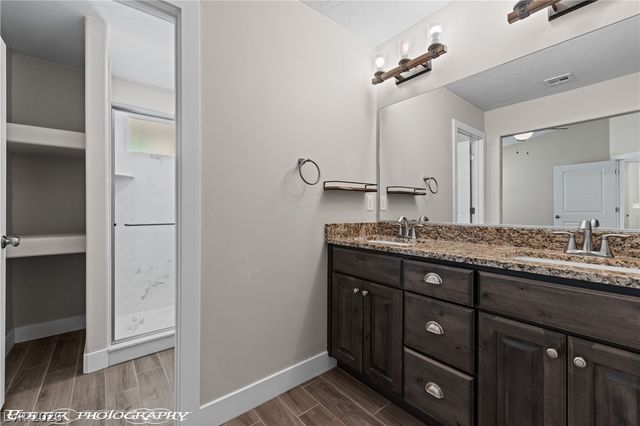 921 Shadow Hawk Ridge, Mesquite, NV 89027