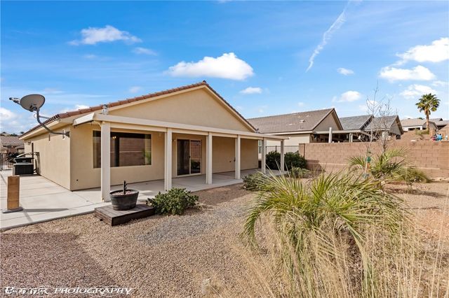 921 Shadow Hawk Ridge, Mesquite, NV 89027