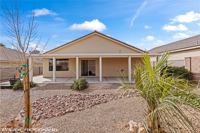 921 Shadow Hawk Ridge, Mesquite, NV 89027