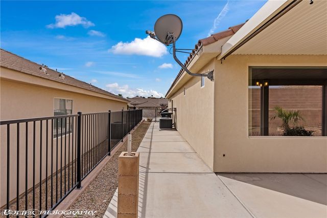 921 Shadow Hawk Ridge, Mesquite, NV 89027