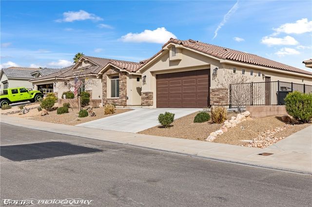 921 Shadow Hawk Ridge, Mesquite, NV 89027