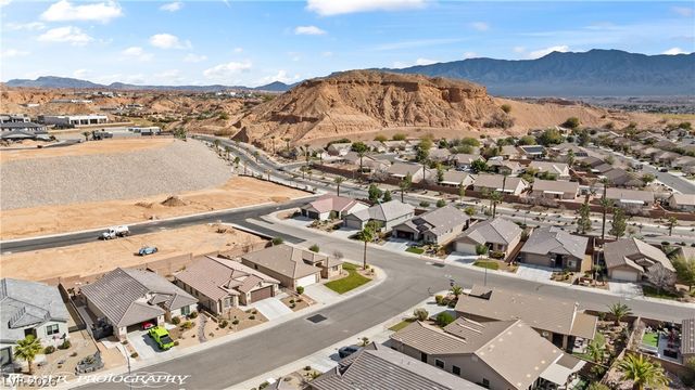 921 Shadow Hawk Ridge, Mesquite, NV 89027