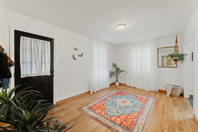 1303 Walnut Ave, Austin, TX 78702