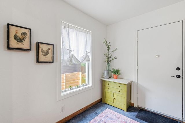 1303 Walnut Ave, Austin, TX 78702