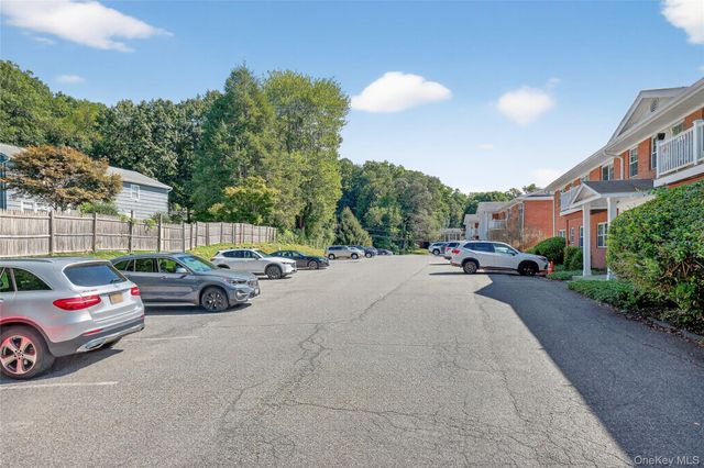 107 Nottingham Road D, Bedford Hills, NY 10507