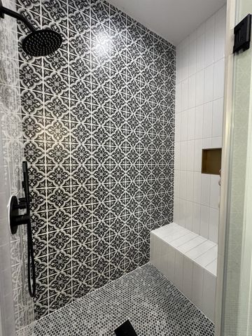 431 Wellshire Drive, West Columbia, TX 77486