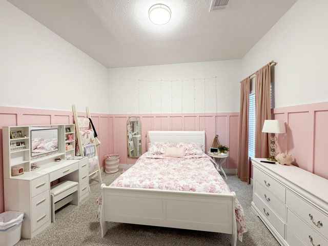 431 Wellshire Drive, West Columbia, TX 77486