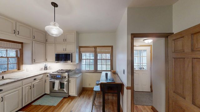 210 Lee Place, Albert Lea, MN 56007