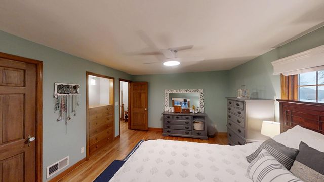 210 Lee Place, Albert Lea, MN 56007