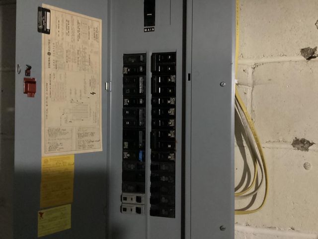 210 Lee Place, Albert Lea, MN 56007