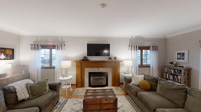 210 Lee Place, Albert Lea, MN 56007