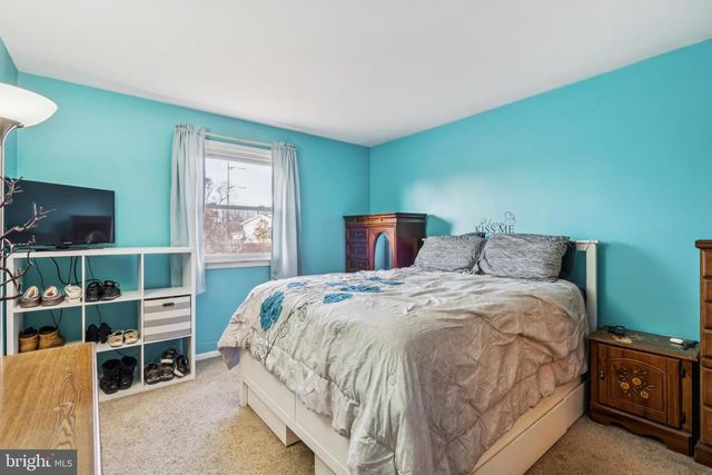 100 GARDEN AVE, Blackwood, NJ 08012